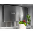 Külmik AEG 8000 integreeritav 1772cm 192/61 l NoFrost 35 dB puutetundlik valge_03 - TSC8M181DS - 7332543990955